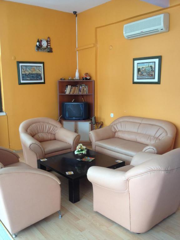 Ayda Hotel